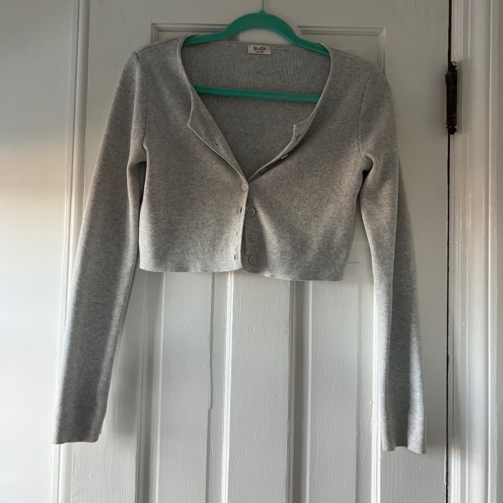Brandy Melville Cropped Cardigan